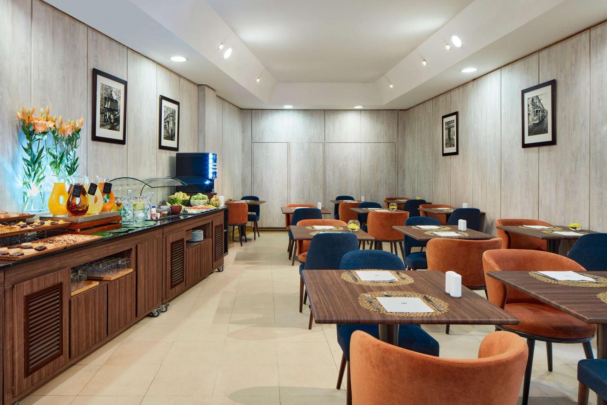 Nh Lisboa Campo Grande Hotel Екстериор снимка