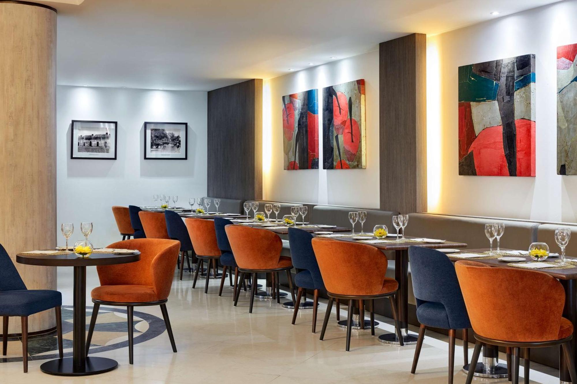Nh Lisboa Campo Grande Hotel Екстериор снимка